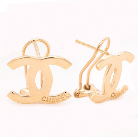 14k Gold Omega Earring